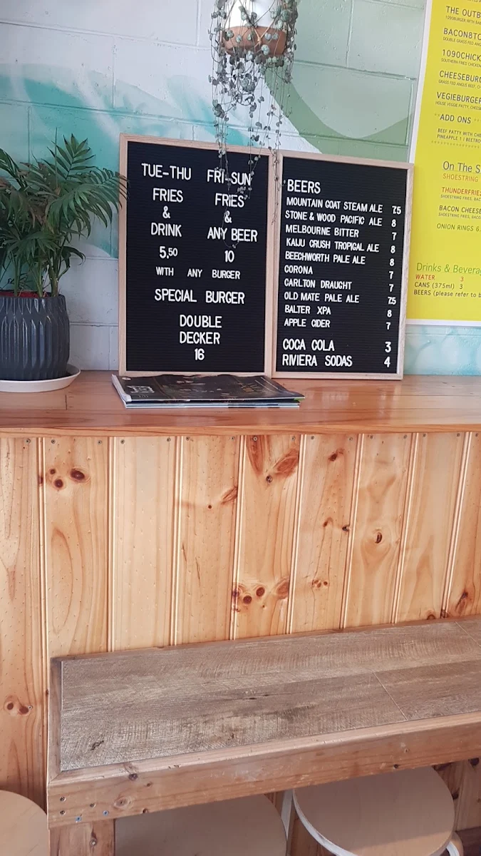Menu, 1090 Burger