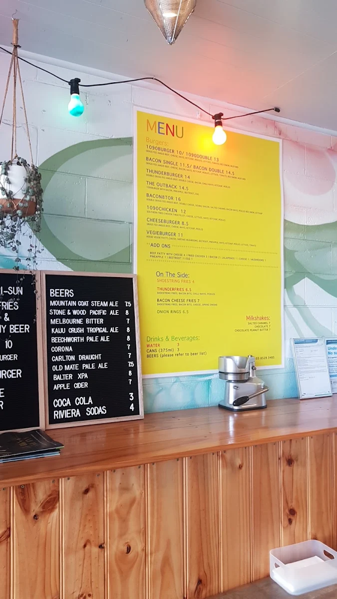 Menu, 1090 Burger