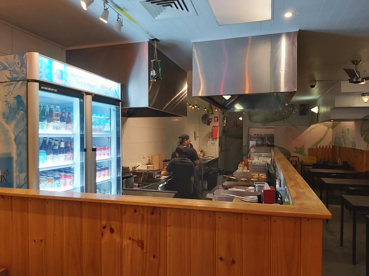 Vibe, 1090 Burger