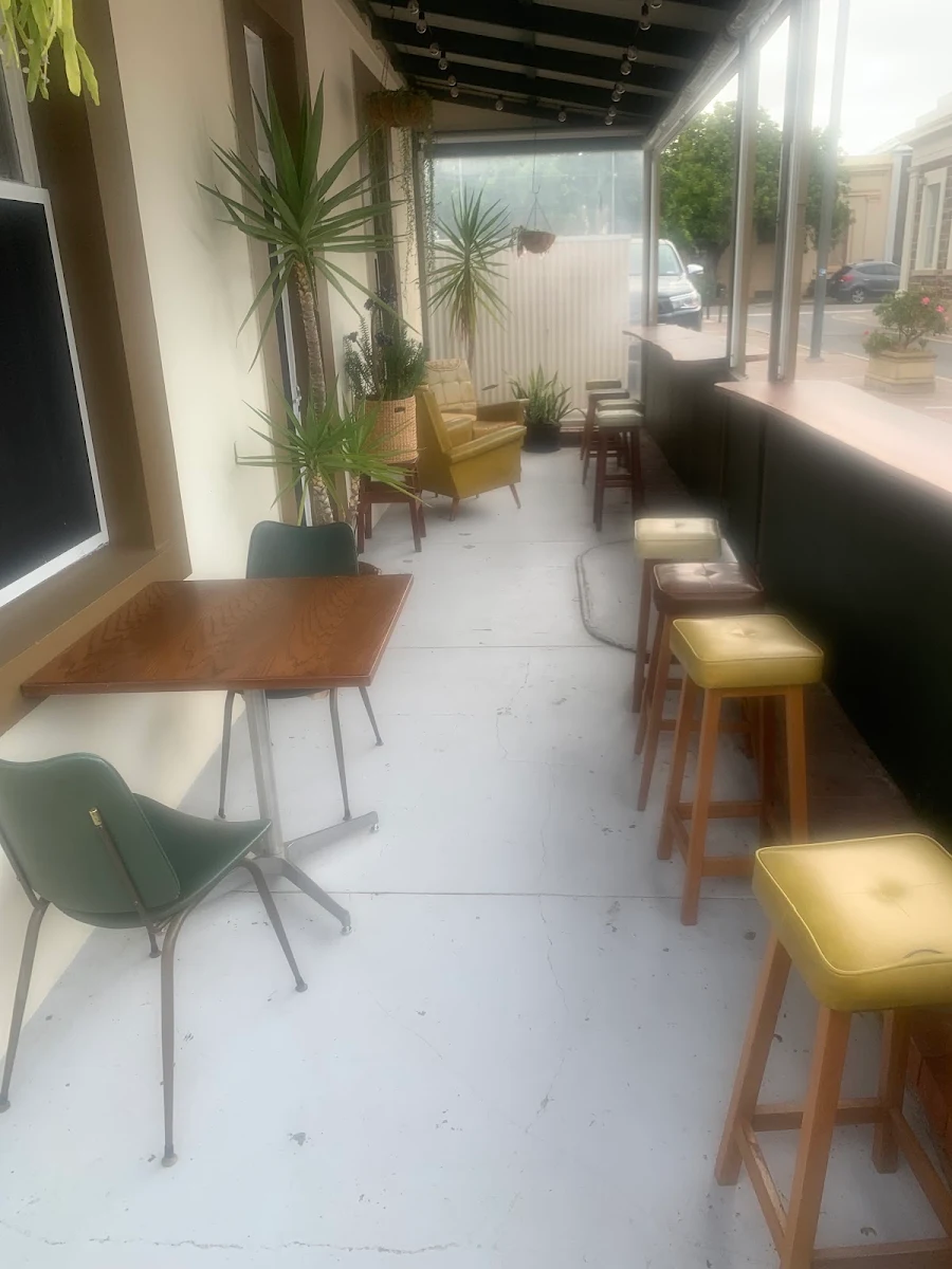 Vibe, Found Coffee House & Vintage Shop