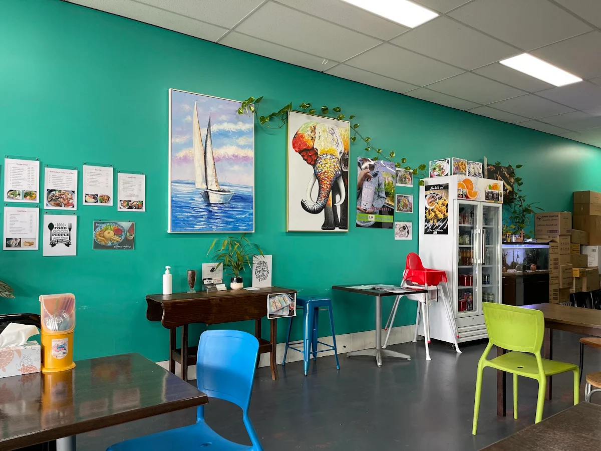 Vibe, Kitchen 8 Hastings