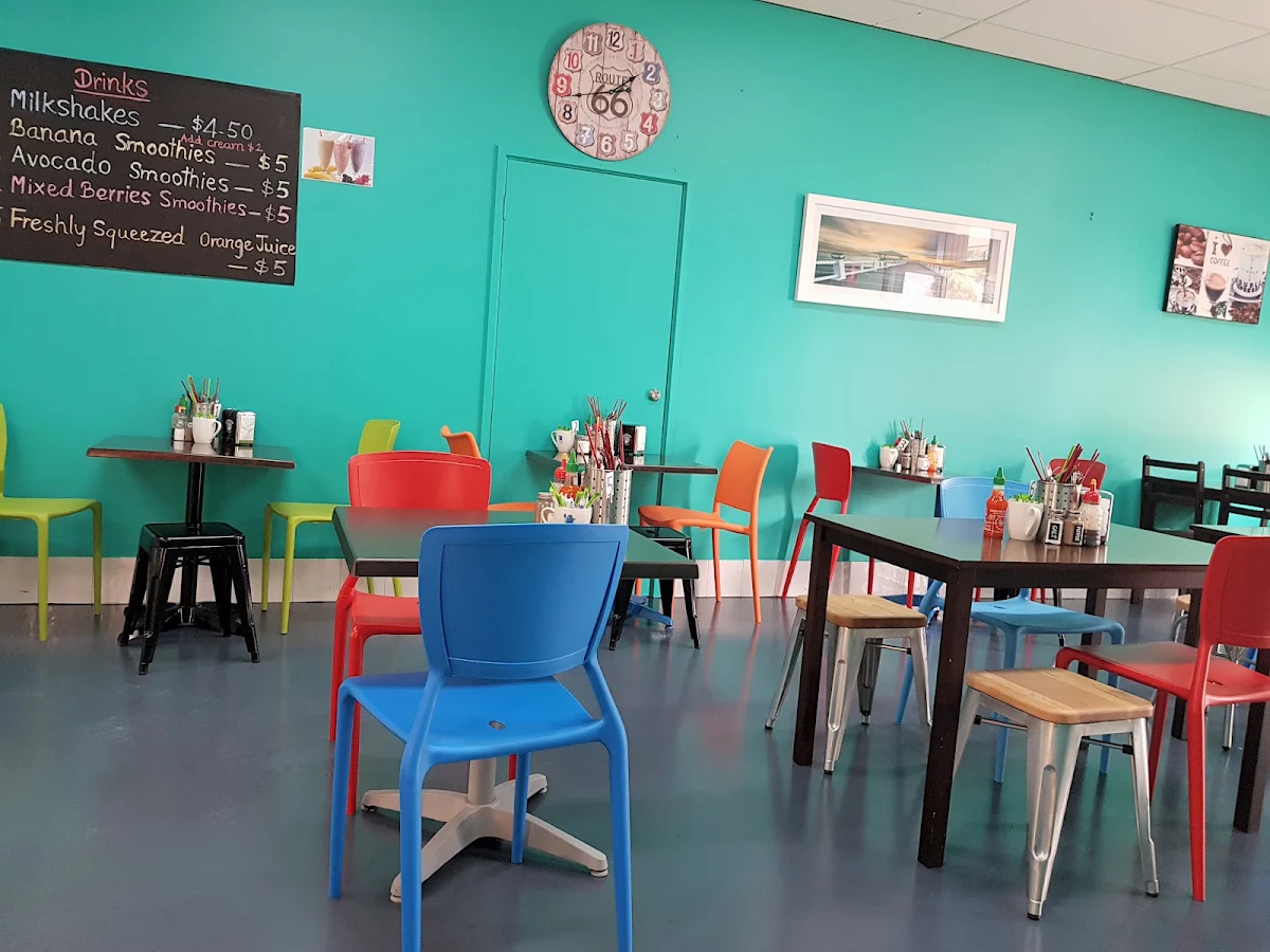 Vibe, Kitchen 8 Hastings