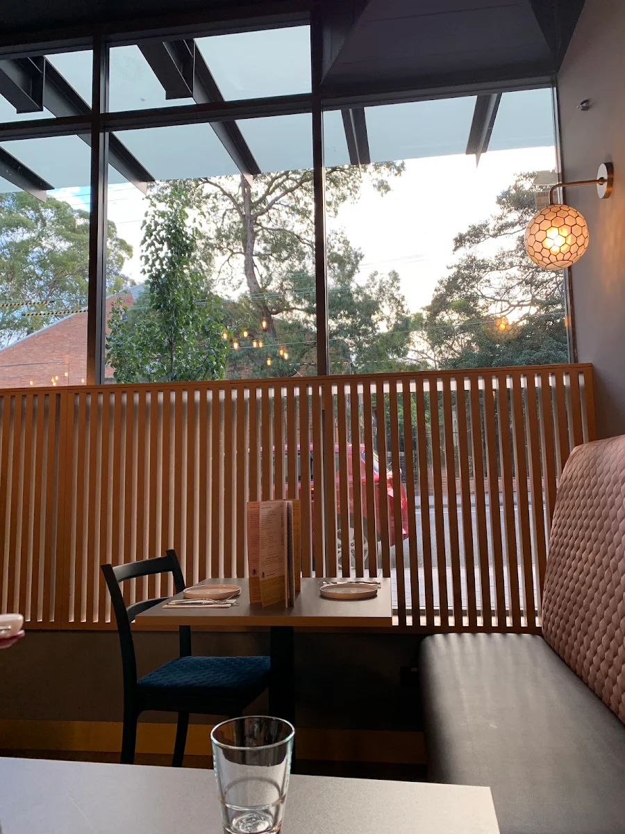 Vibe, Enzo’s Cucina Penshurst