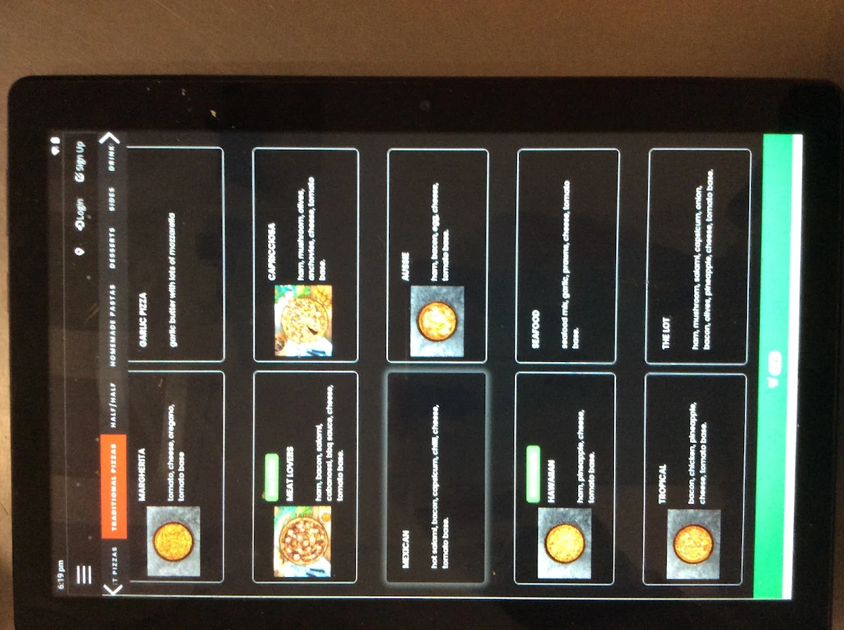 Menu, Pluto's Pizza