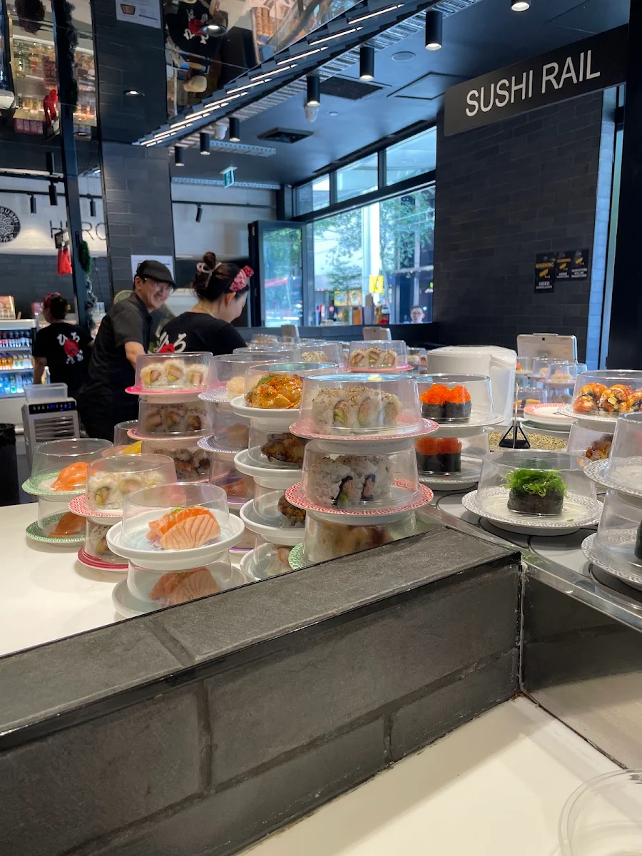 Vibe, Hero Sushi