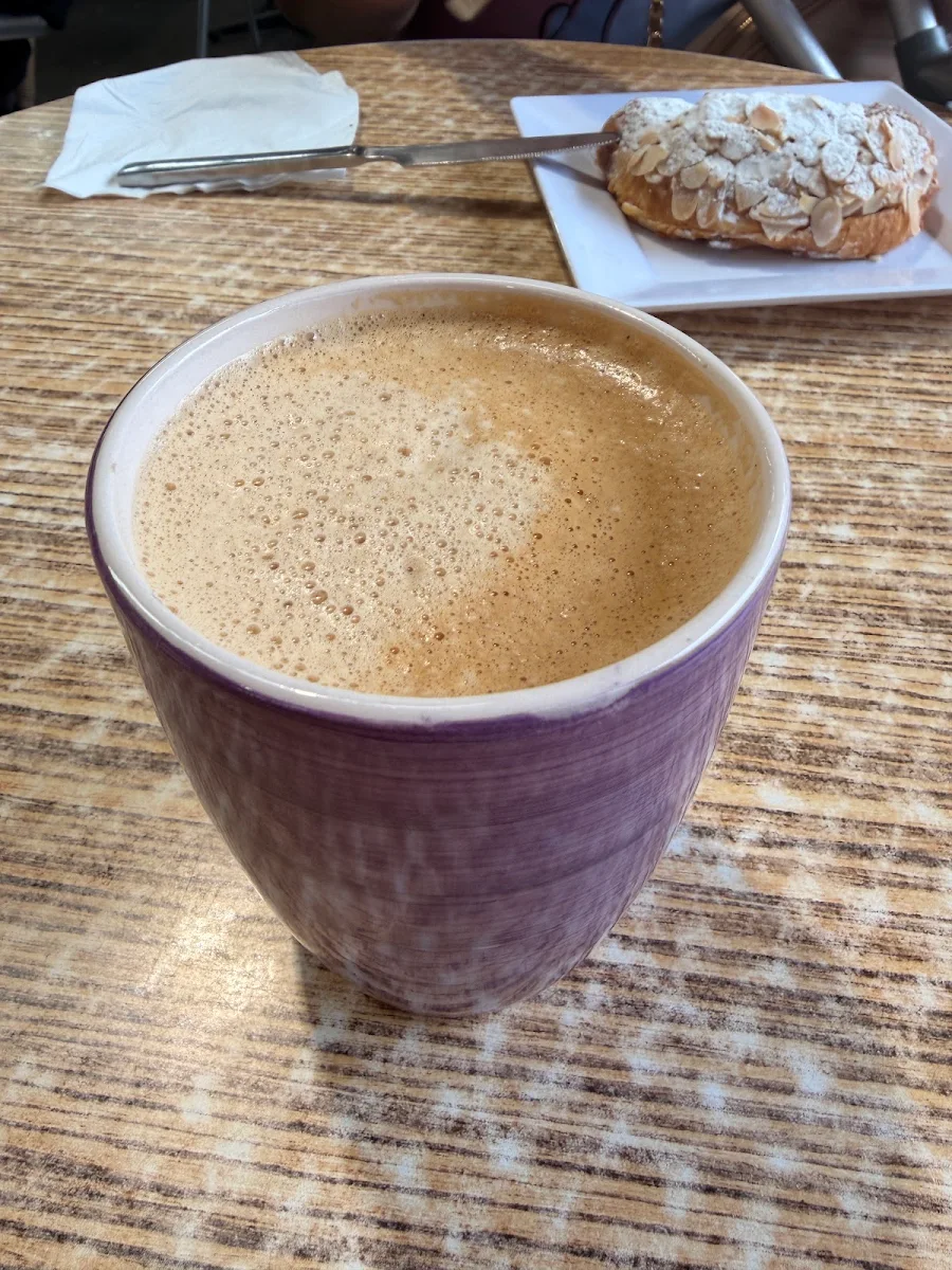 Food & drink, Romeo's Cafe
