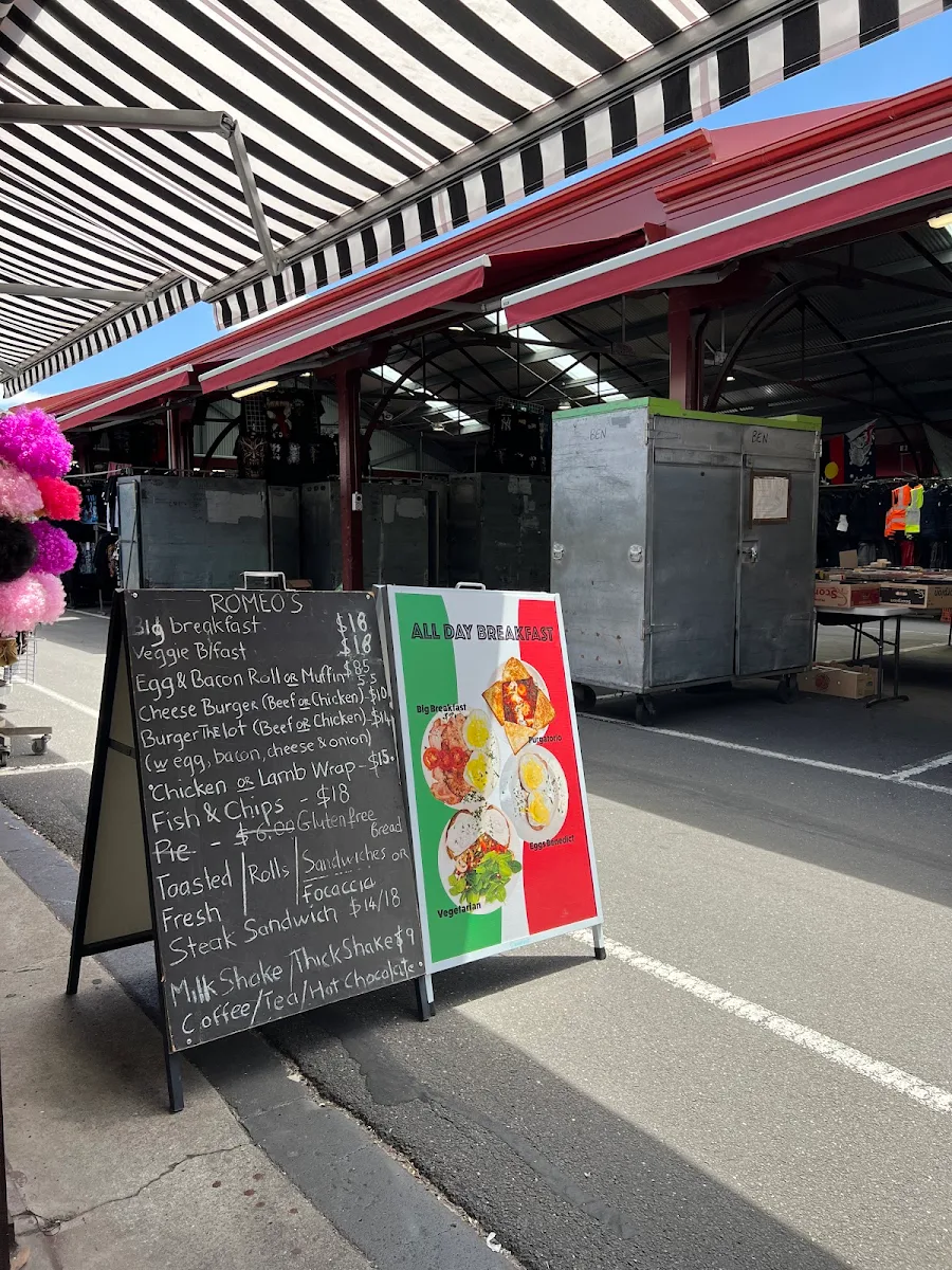 Menu, Romeo's Cafe
