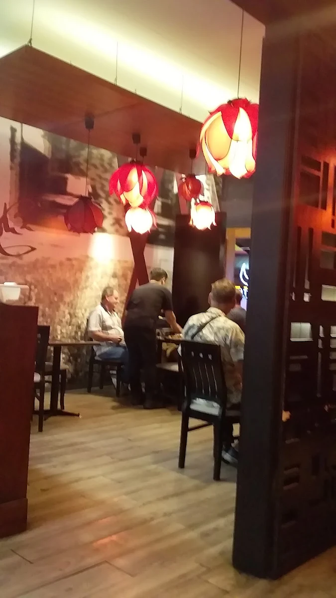 Vibe, Red Lotus Vietnamese Chargrill