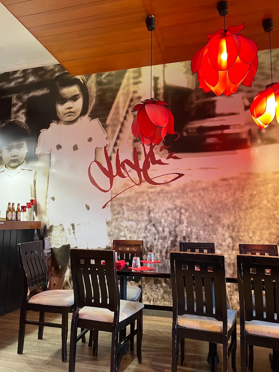 Vibe, Red Lotus Vietnamese Chargrill