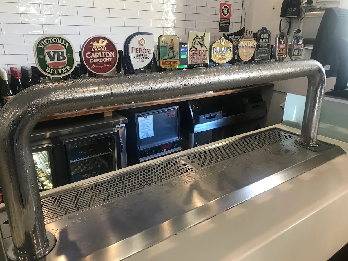 Vibe, The Surrey Hotel