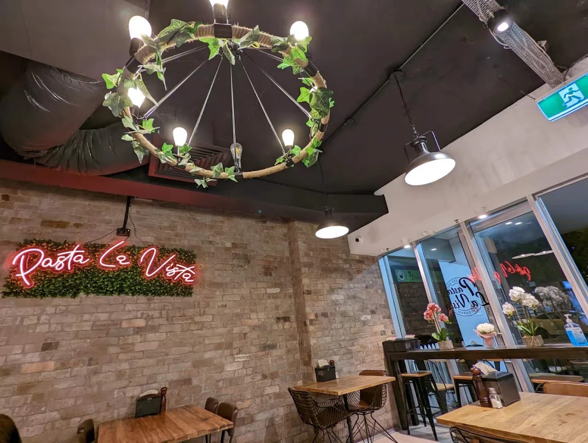Vibe, Pasta La Vista Kogarah