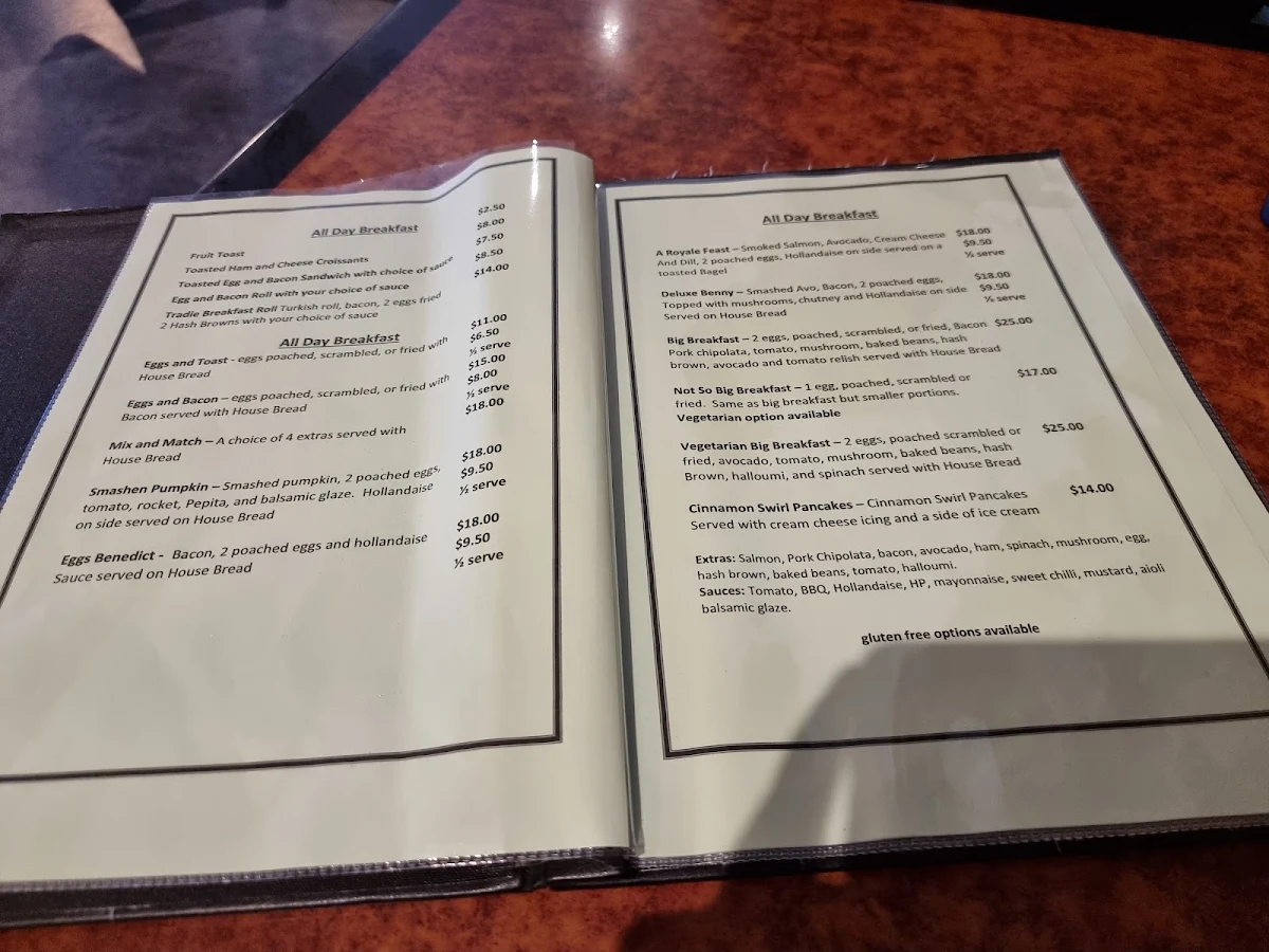 Menu, Dee Dee's Cafe