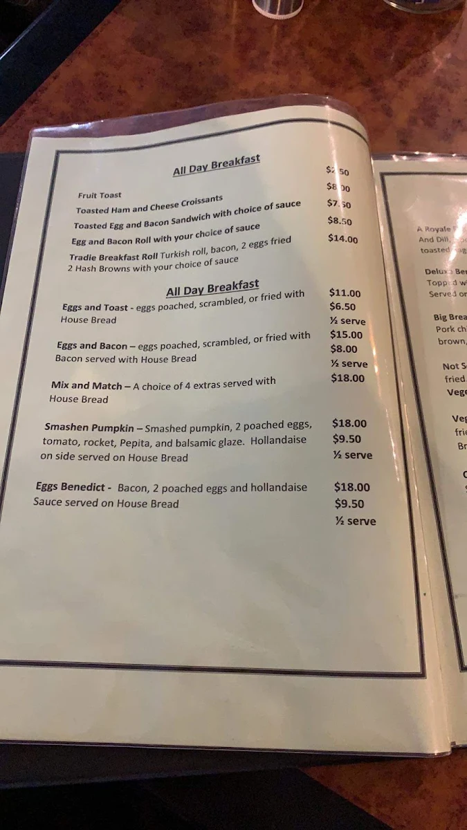 Menu, Dee Dee's Cafe