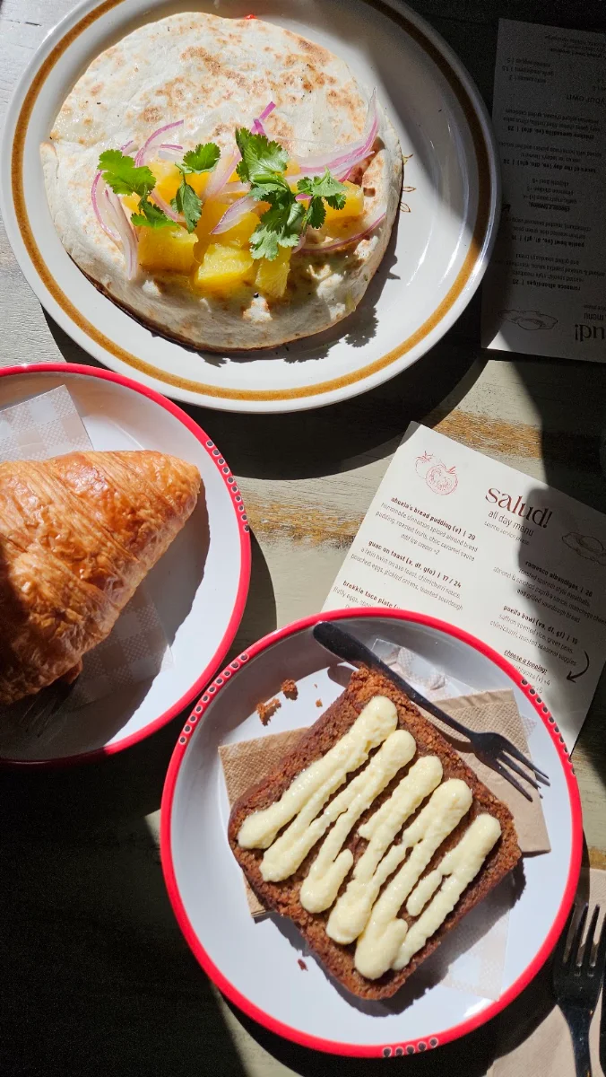 Menu, Salud Restaurant
