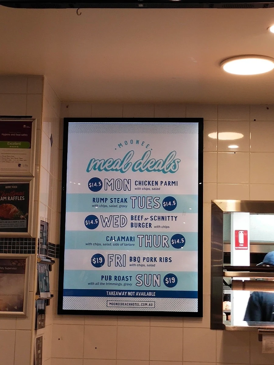 Menu, Moonee Beach Hotel