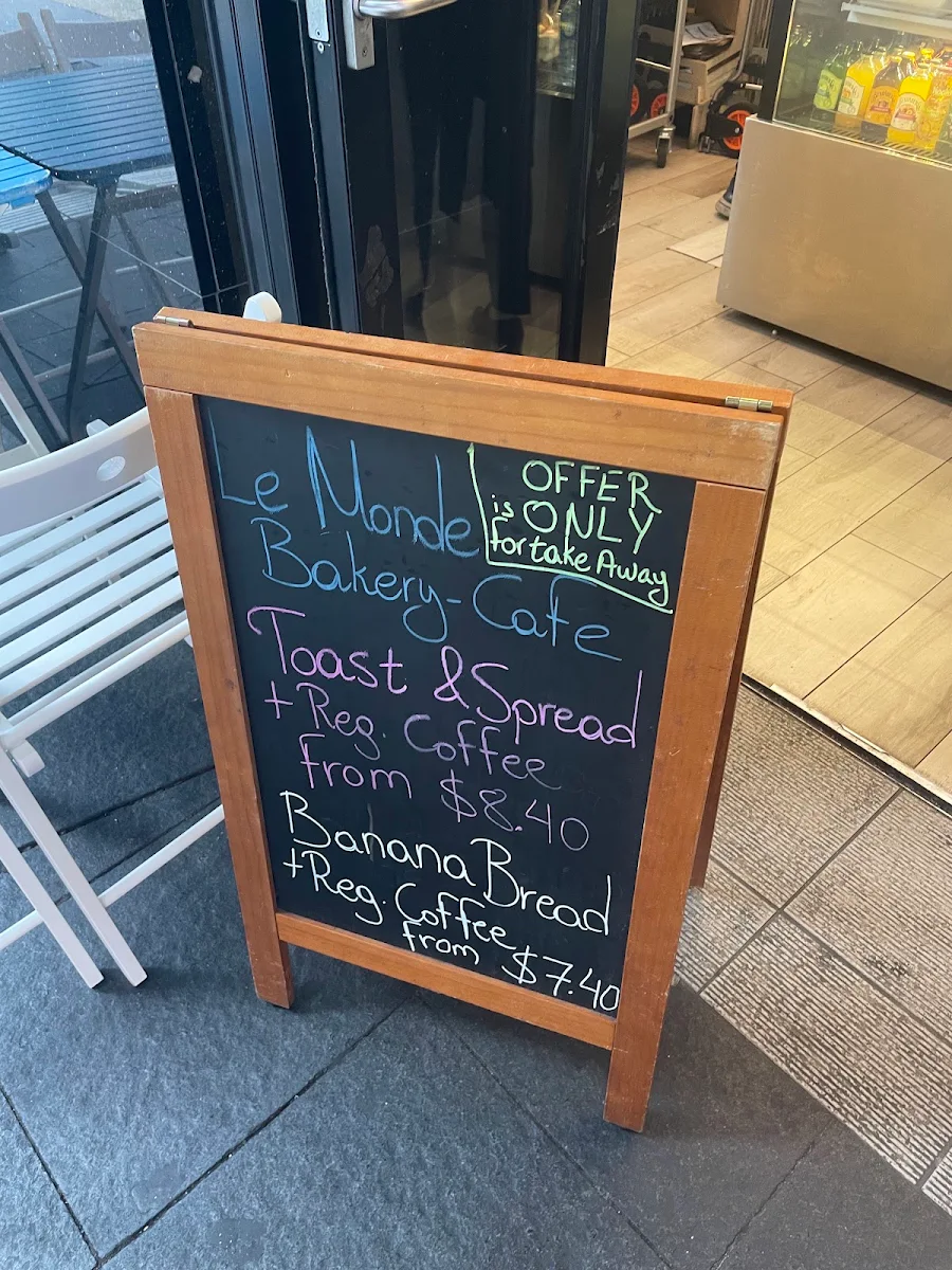 Menu, Le MONDE Bakery-Cafe