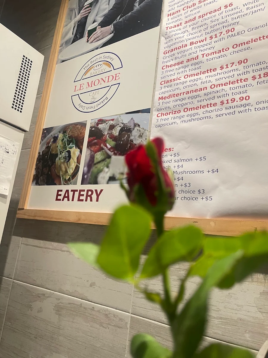 Menu, Le MONDE Bakery-Cafe