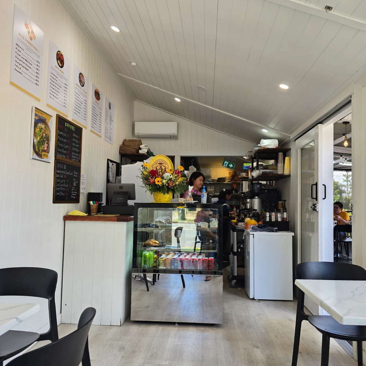 Vibe, Two Sisters Coffee and Banh Mi
