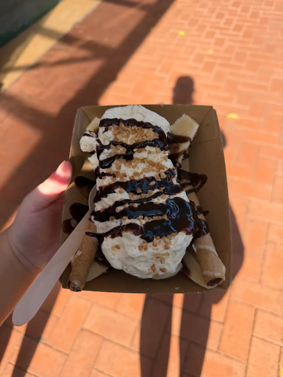 Food & drink, The Natural Waffle Ice cream Parlour .