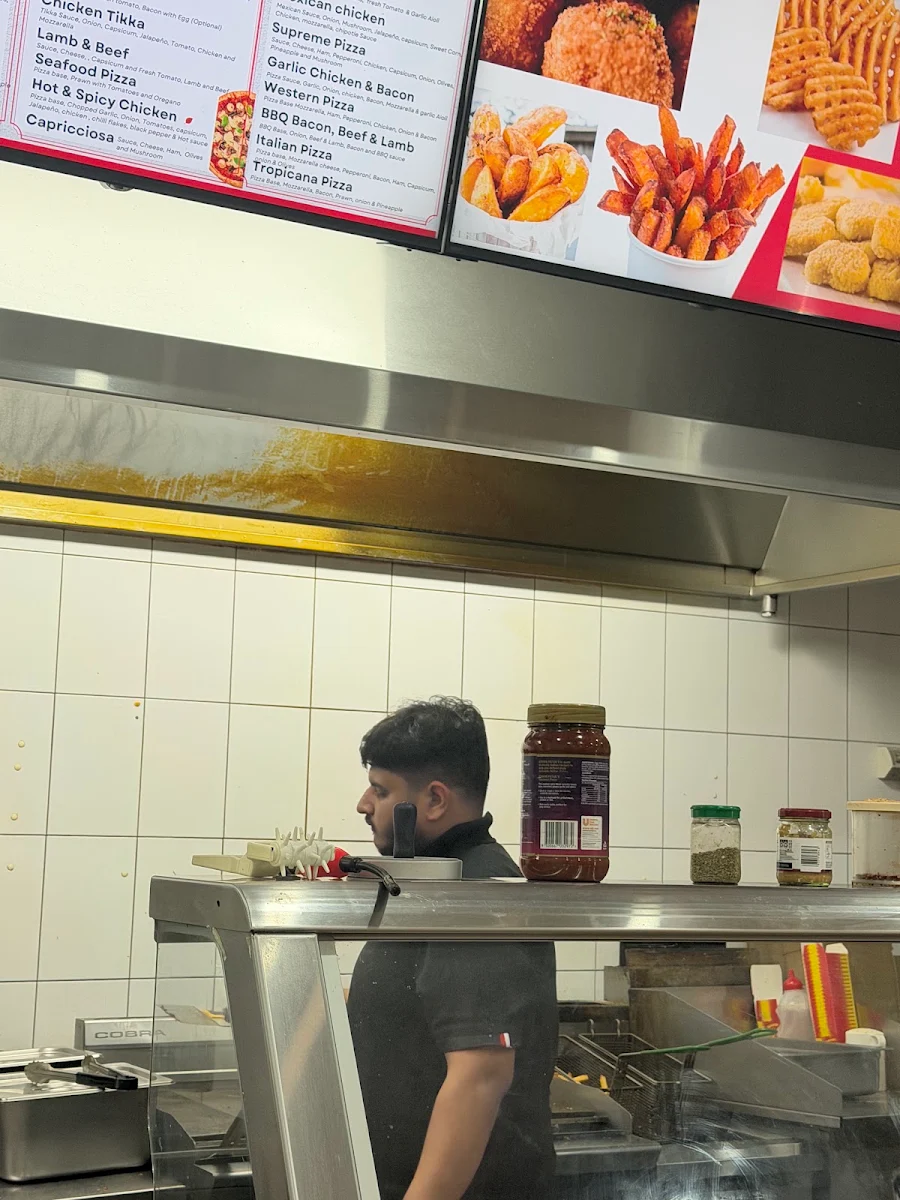 Vibe, Kings Kebab & Pizza