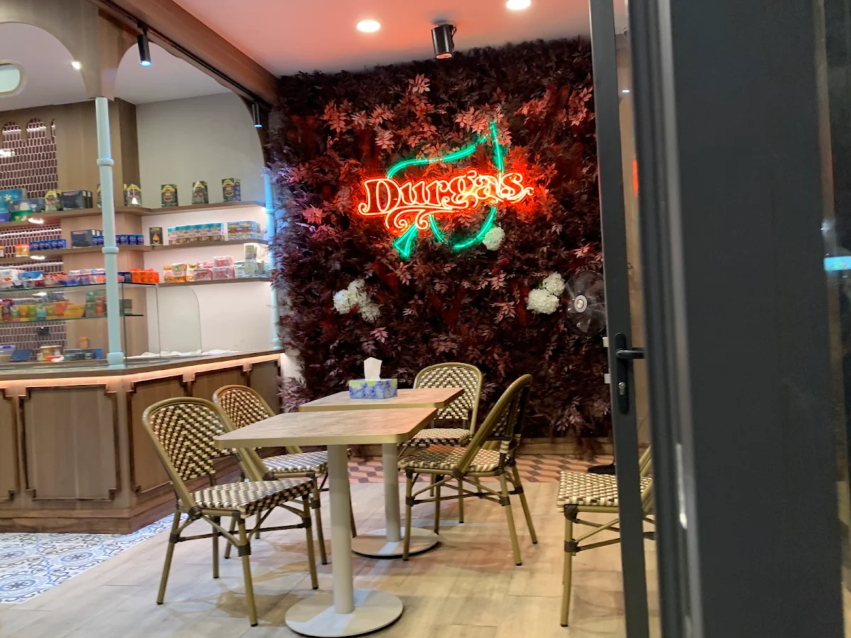 Vibe, Durga's Paan & Falooda House (Bella Vista)