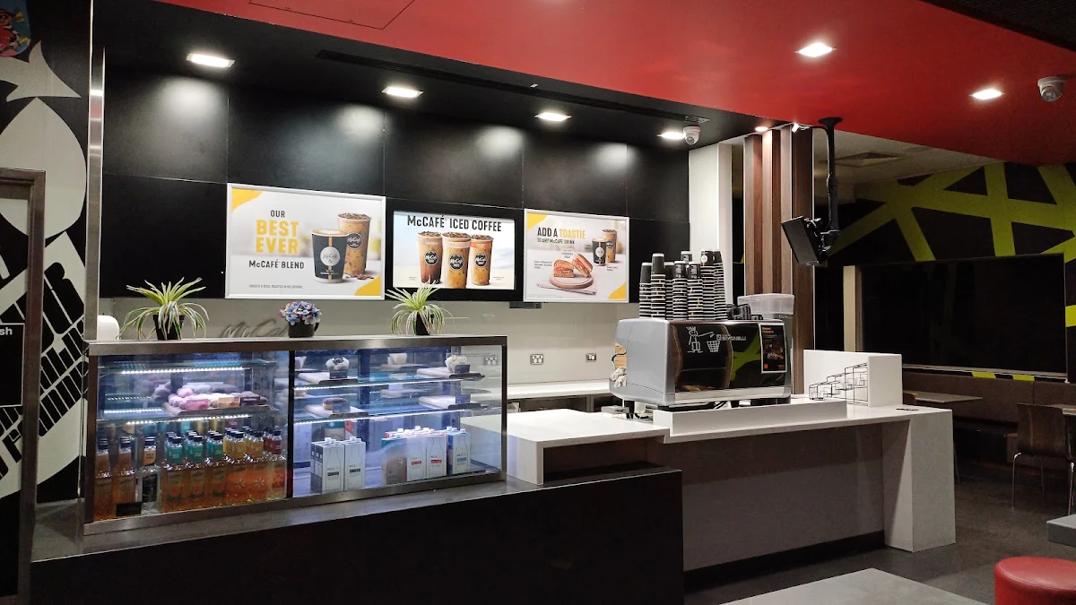 Vibe, McDonald's Kippax
