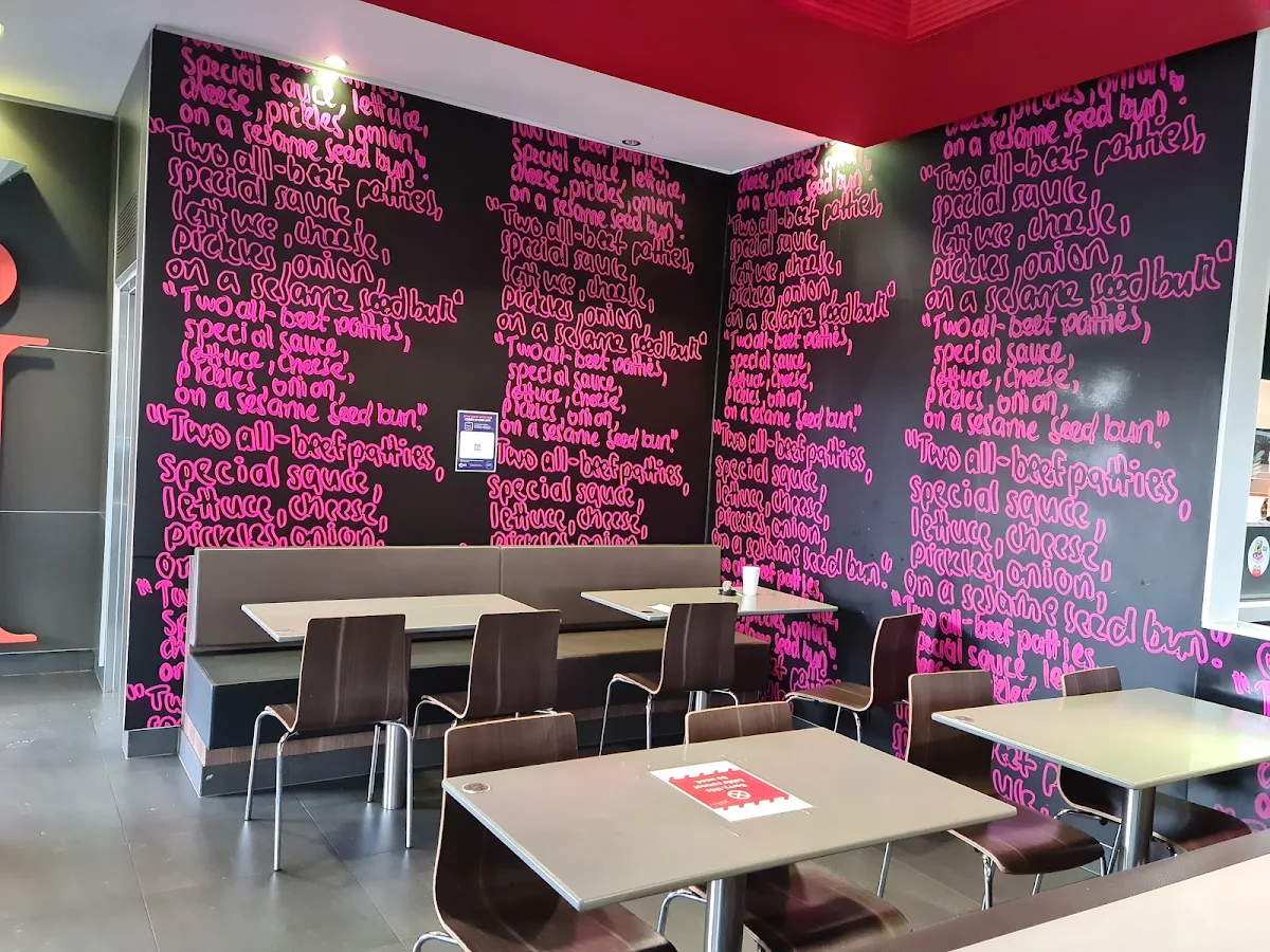 Vibe, McDonald's Kippax