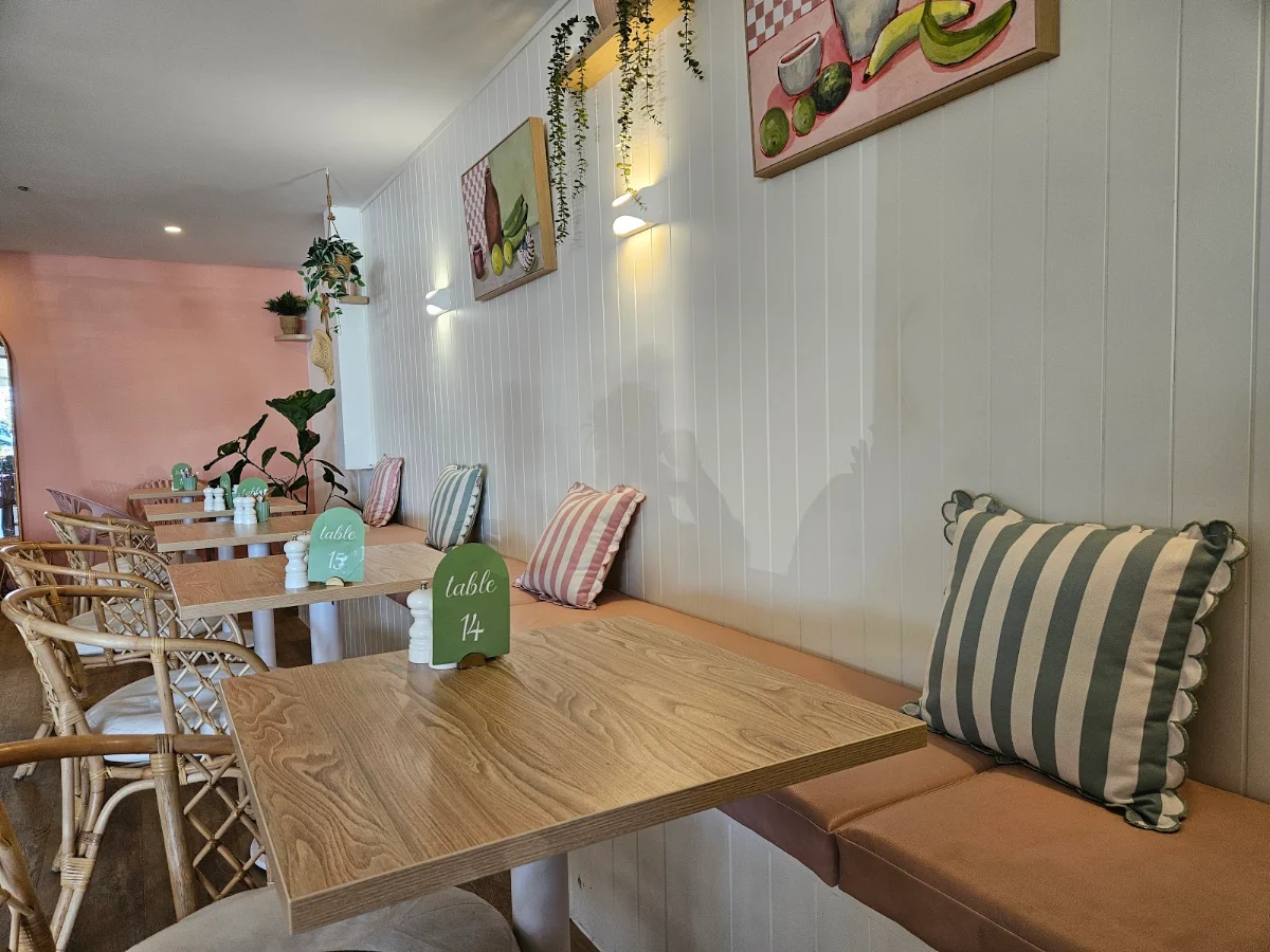 Vibe, Our Tribe Cafe