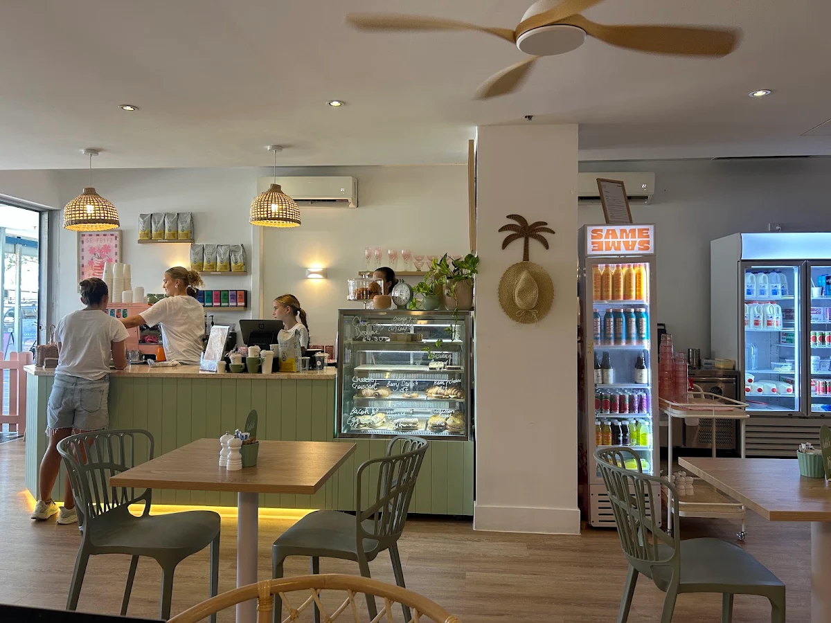 Vibe, Our Tribe Cafe