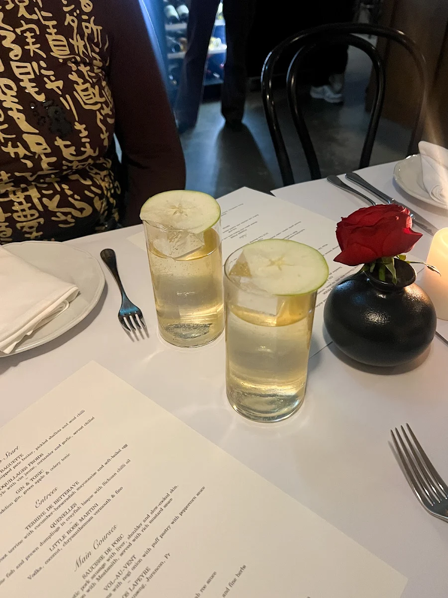Menu, Little Rose
