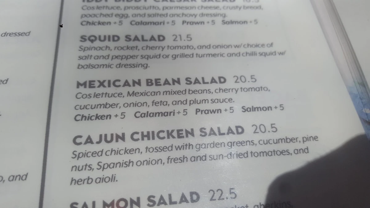 Menu, Iddy Biddy Bar