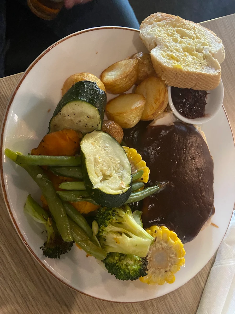 Food & drink, Somerset Hotel Motel