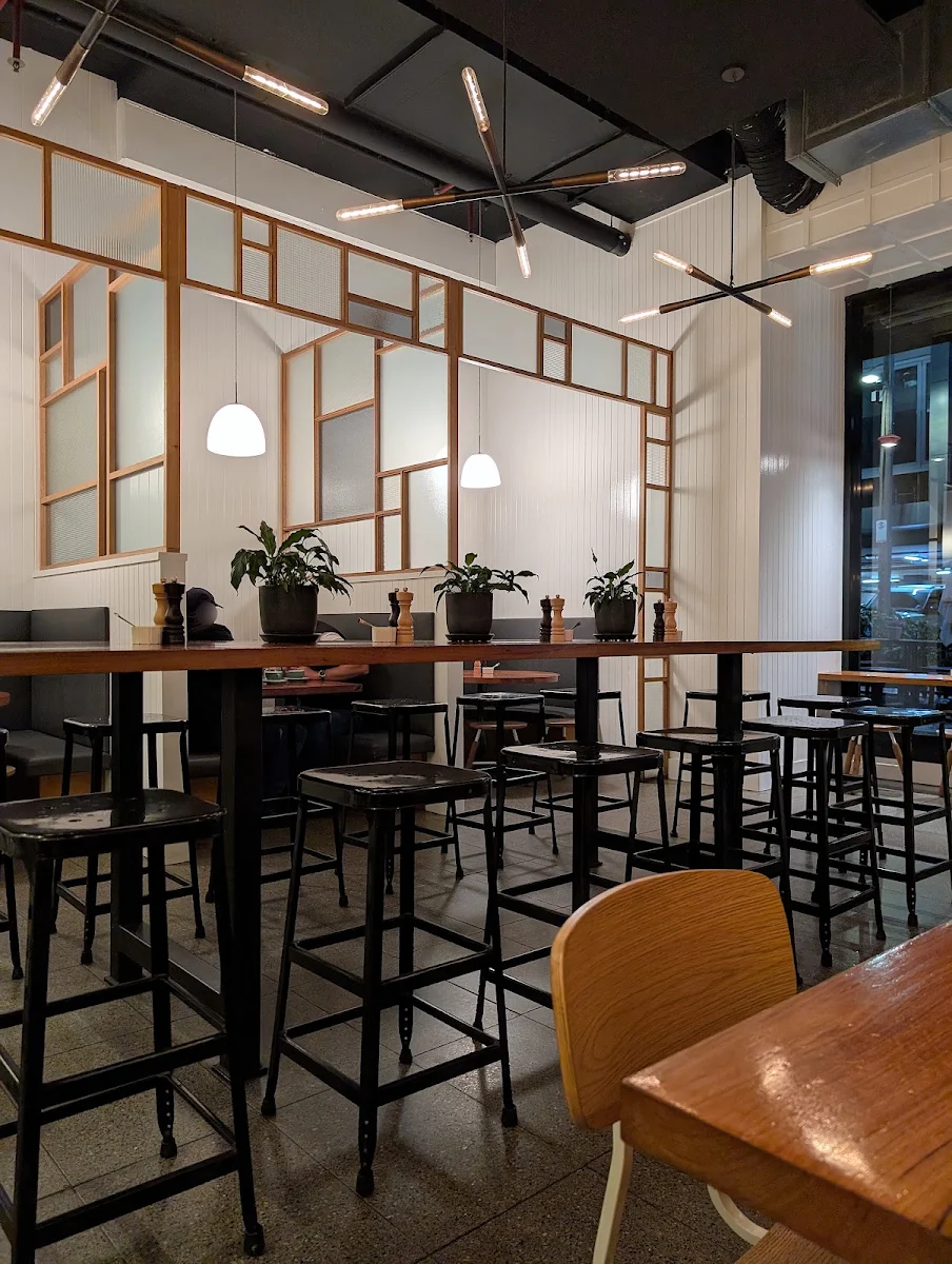Vibe, Two Birds One Stone Cafe South Yarra
