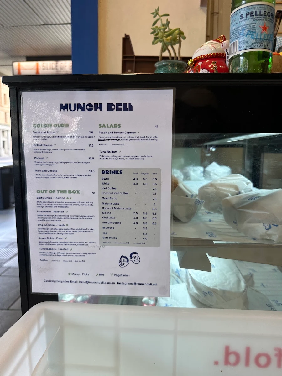 Menu, Munch Deli Cafe