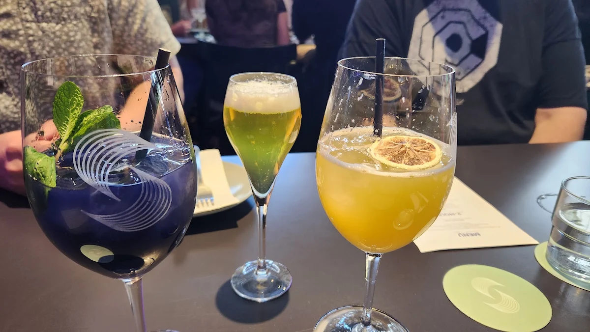 Food & drink, Stratton Bar and Kitchen
