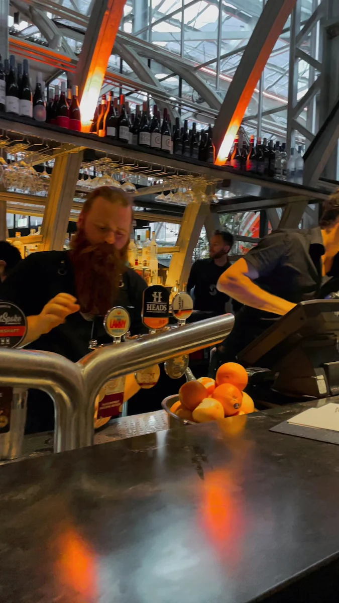 Vibe, Stratton Bar and Kitchen