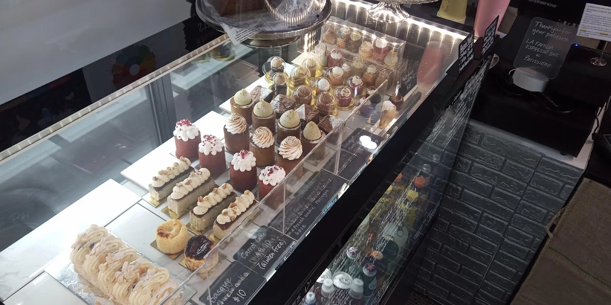 Vibe, La Familia Espresso Bar