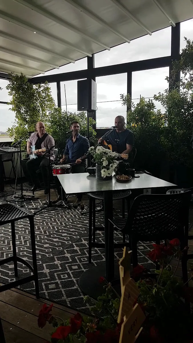 Vibe, Telegraph Hotel