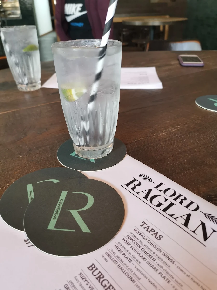 Menu, Lord Raglan Hotel
