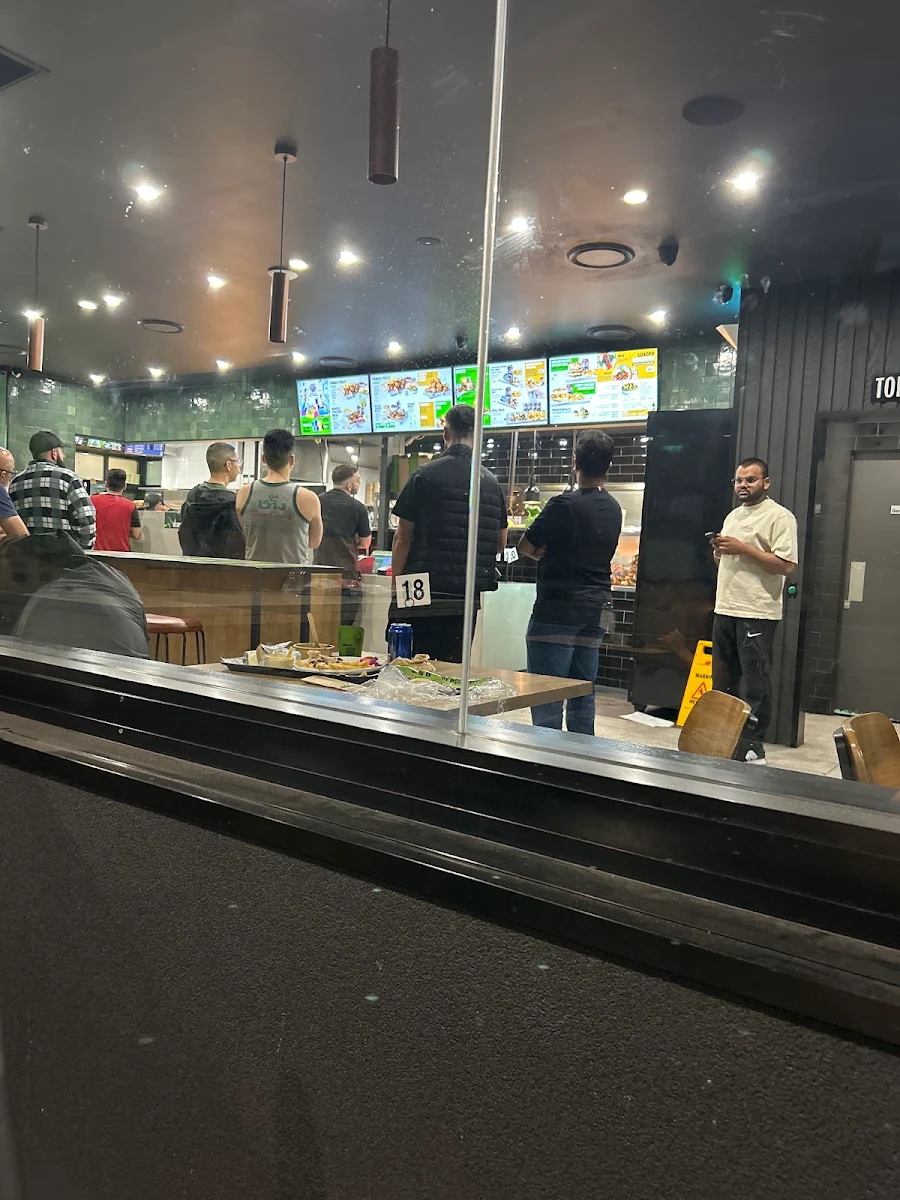 Vibe, El Jannah Chicken Smithfield
