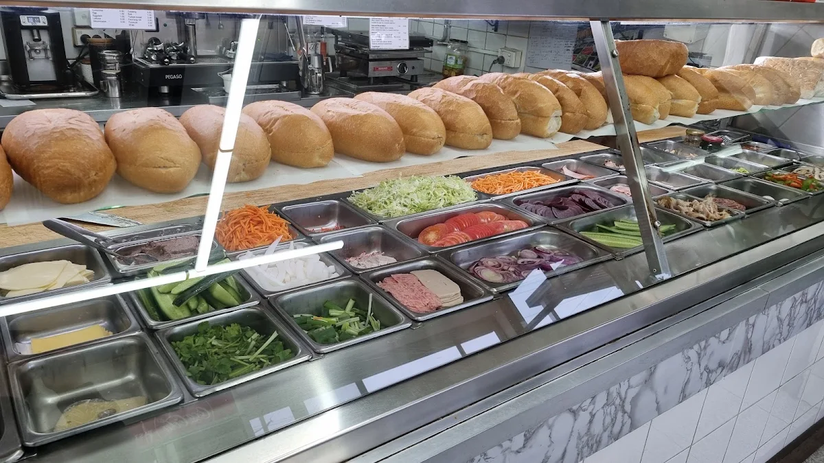 Vibe, Gardenia Gourmet Smithfield