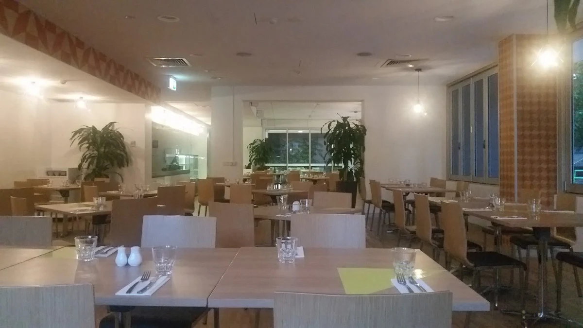 Vibe, First Course Bistro