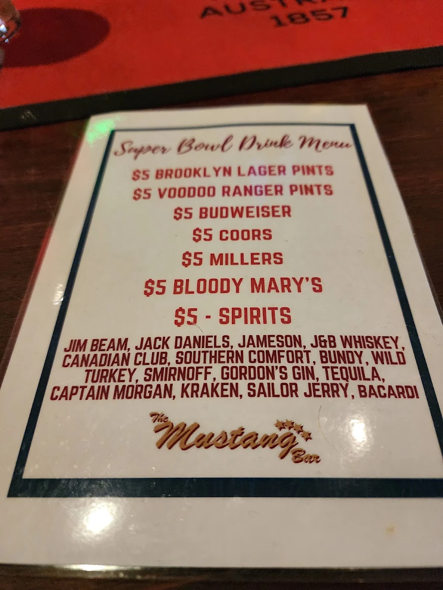 Menu, Mustang Bar