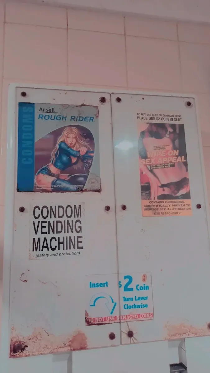 Menu, Mustang Bar