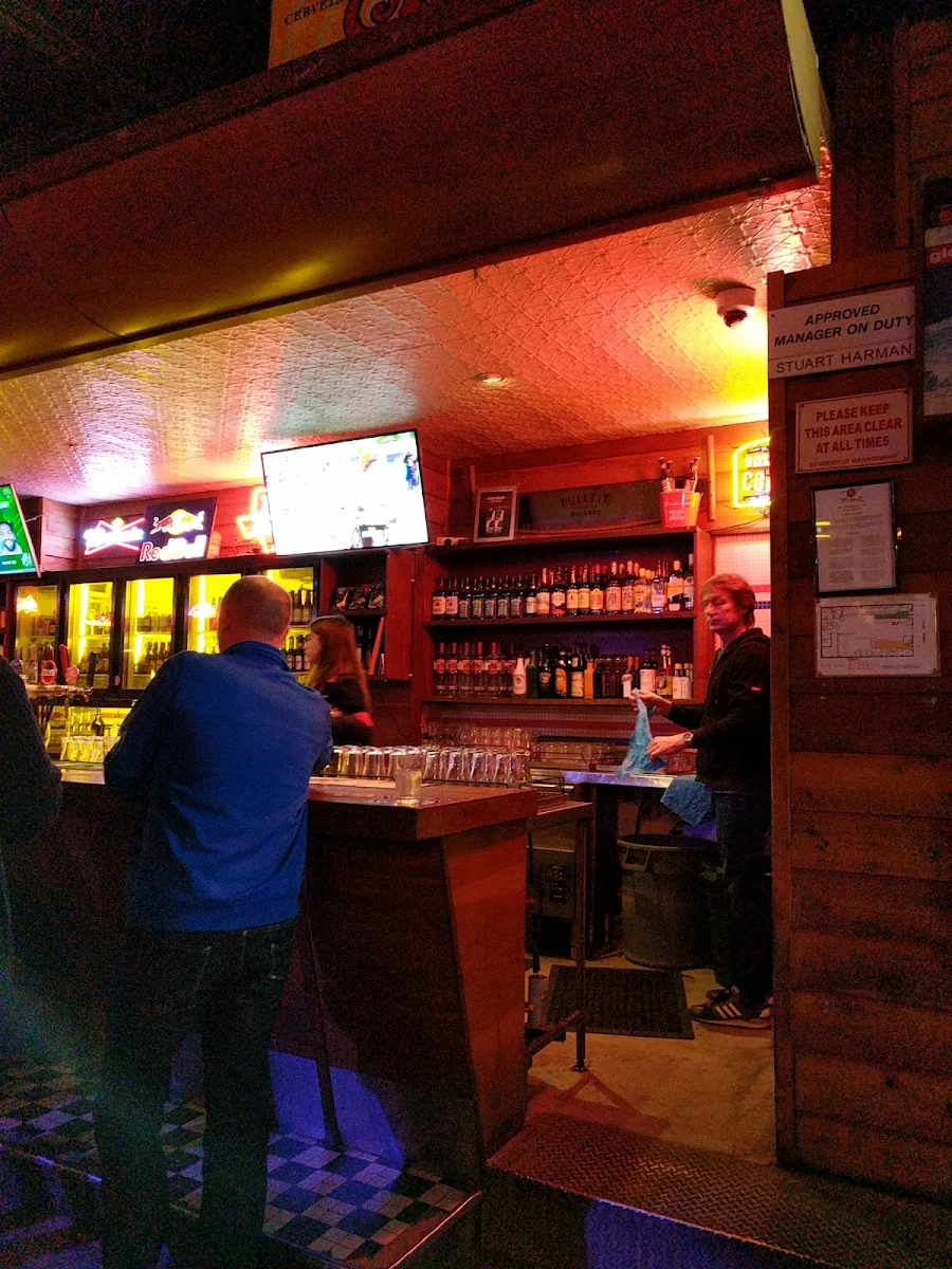 Vibe, Mustang Bar