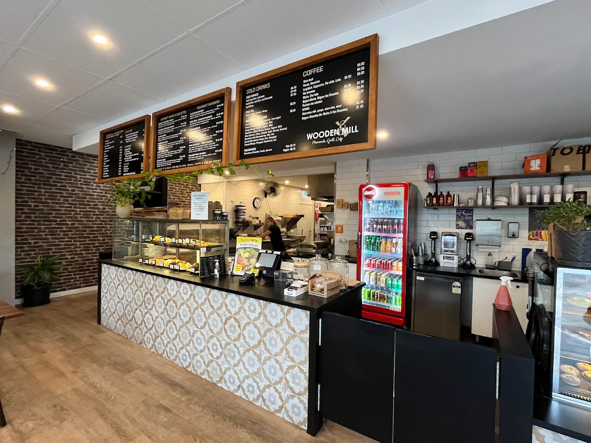 Vibe, White Olive , Mount Colah