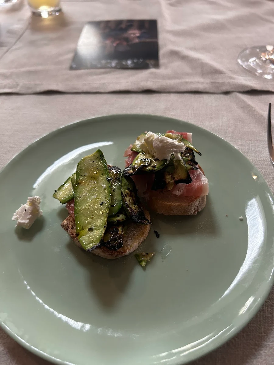 Food & drink photo 4