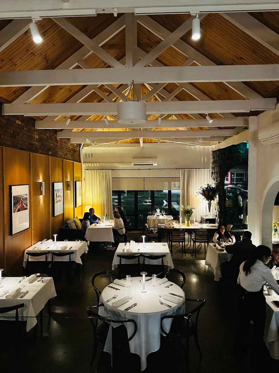 Vibe, Atta Restaurant
