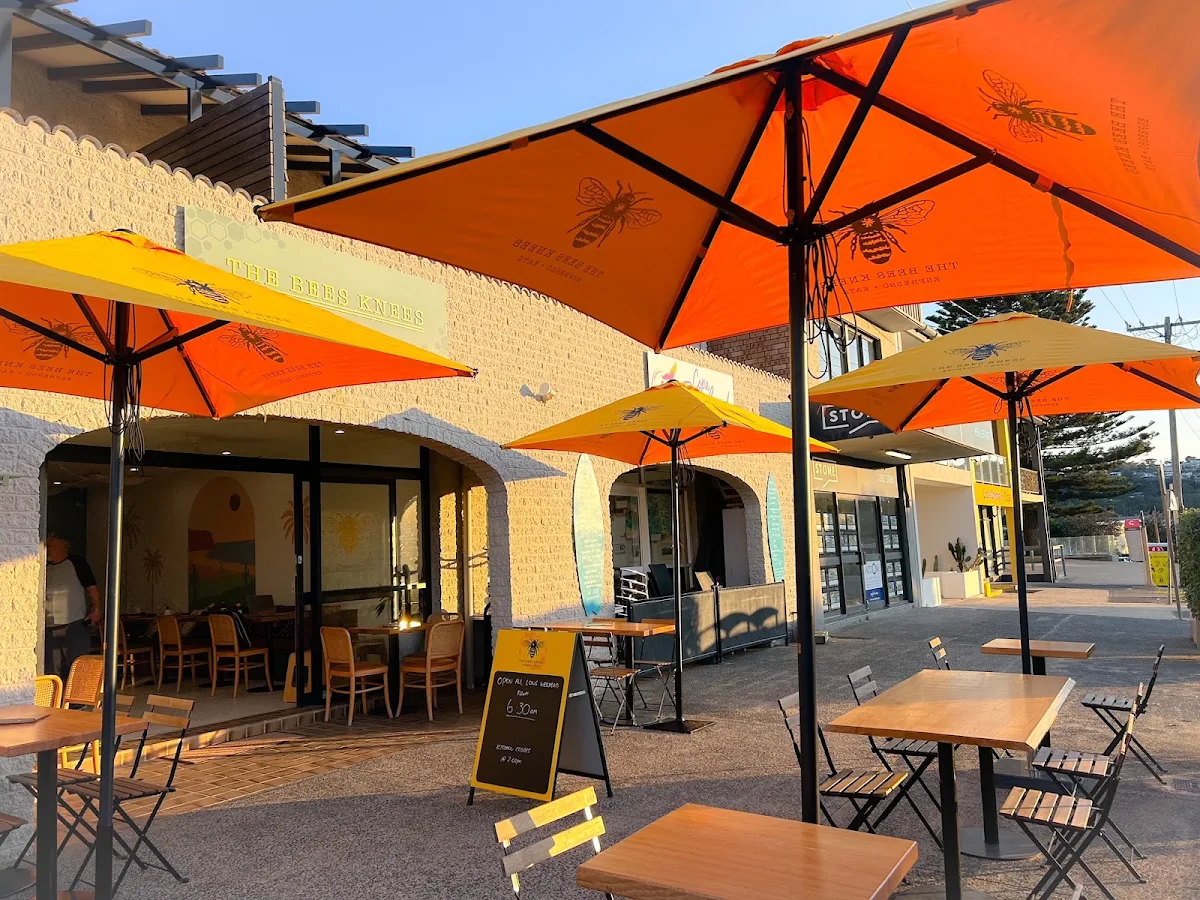 Vibe, The Bees Knees Eatery