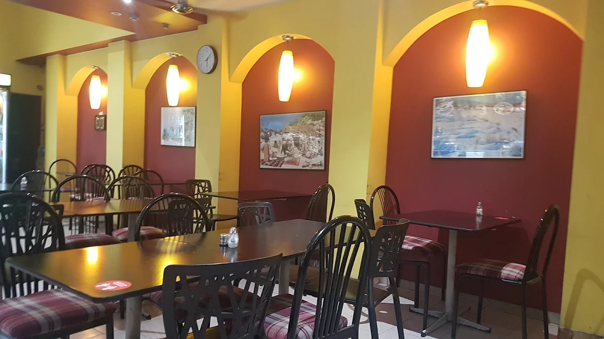 Vibe, Kismet Kebab&Pizza